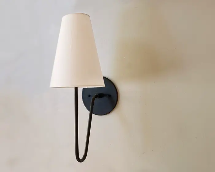 Applique Murale Rétro en Laiton et Lin, Luminaire Décoratif d'Nik, Idéal pour une Chambre à Coucher,