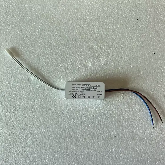 Lustre suspendu moderne nordique Lustre ligne minimaliste Design lumières Led décor à la maison Salo